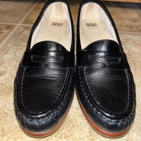 SAS Women’s Black Genuine Leather Casual Penny Loafers | Comfort Shoes Sz-8.5 - Picture 2 of 9